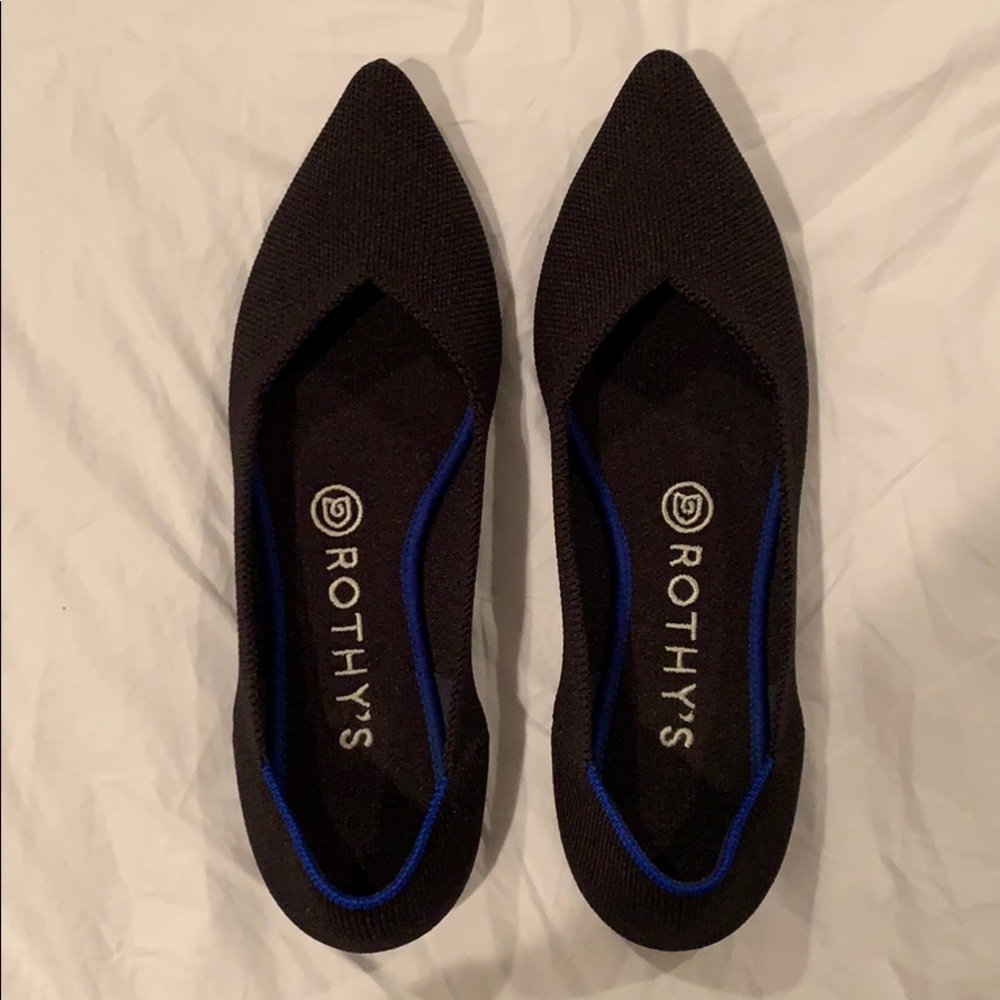 Rothy’s Black Pointed Toe Flats Sz 7.5